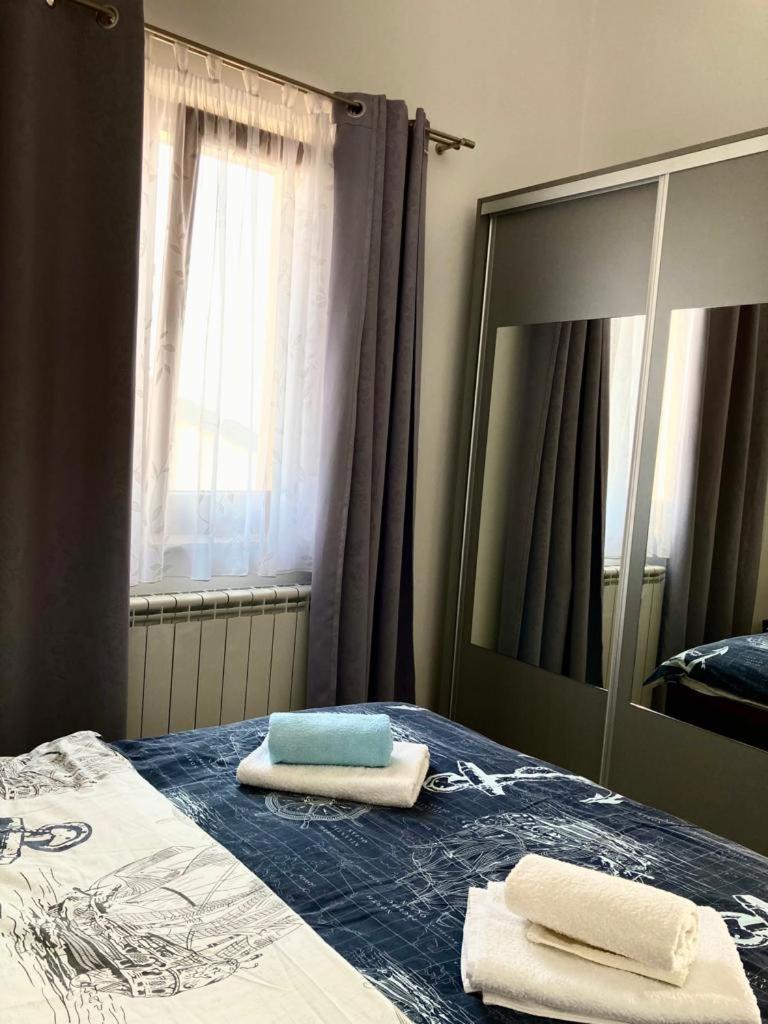 Apartment Andjela Starigrad Paklenica Quarto foto